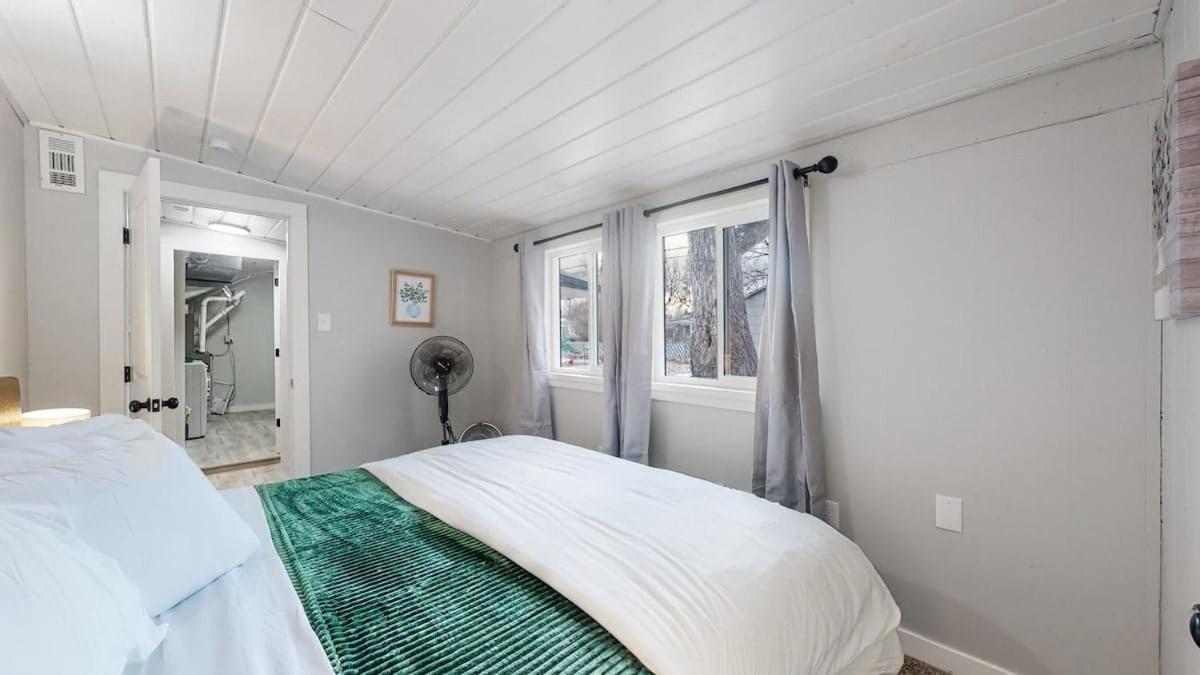 Modern Family With Three King Beds Near Va & Anschutz Aurora
